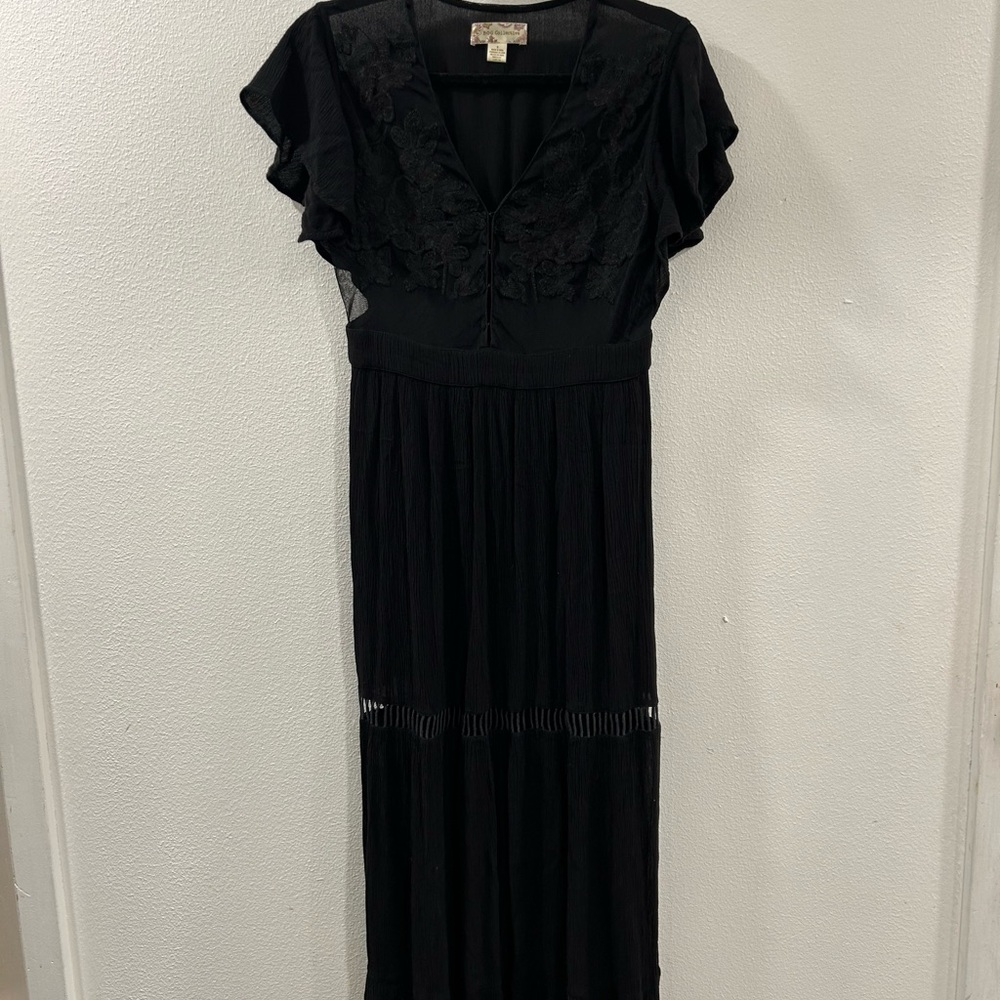 Black Tiered Ruffled Maxi Gown V-Neck